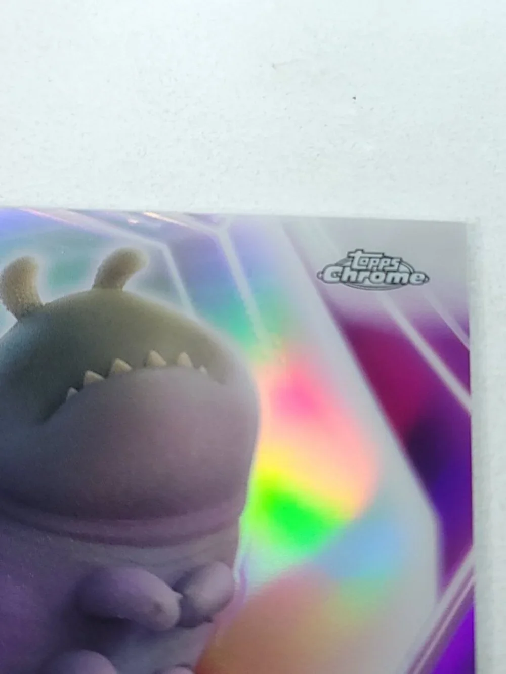 Glordon Topps 2026 Disney Neon Holo Chrome Refractor Limited 154/199 CNE